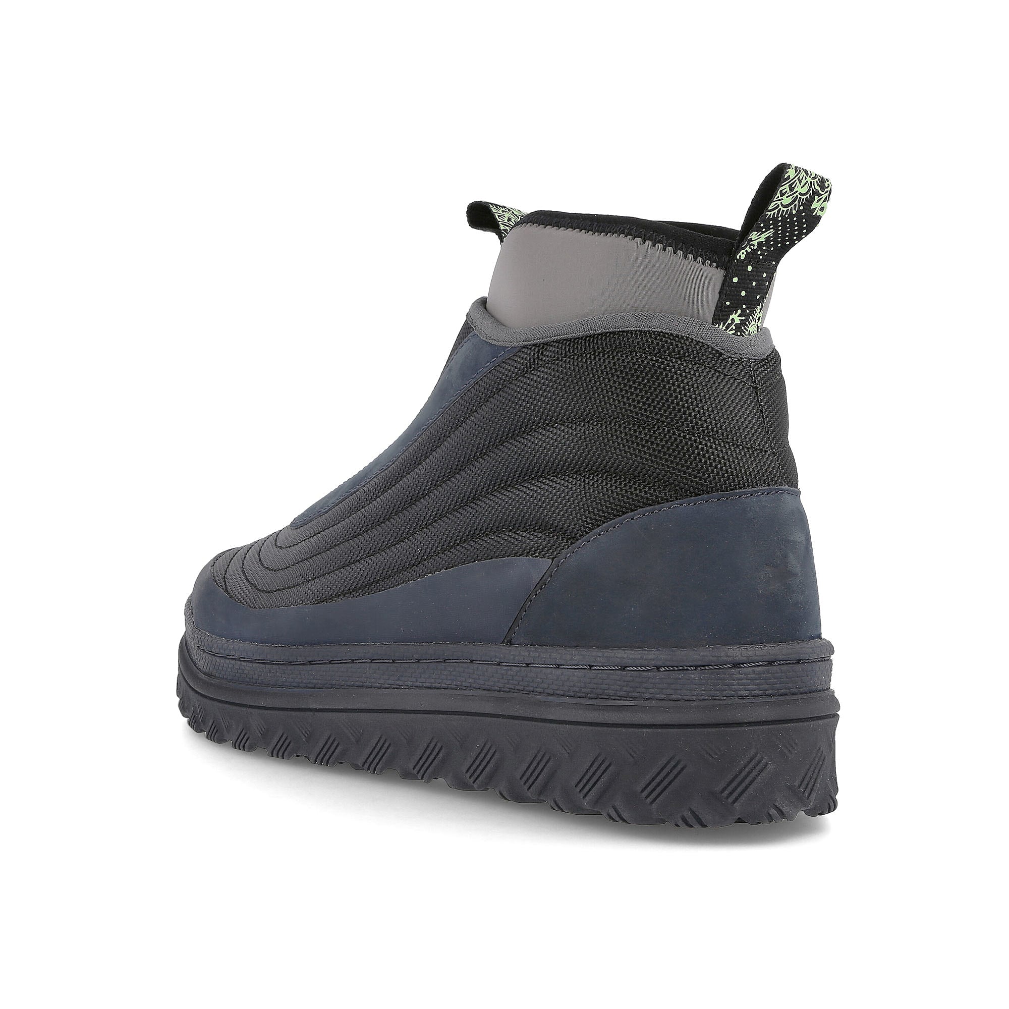 Converse paria /FARZANEH x Converse Pro Leather X2 Trek Hi 171841C