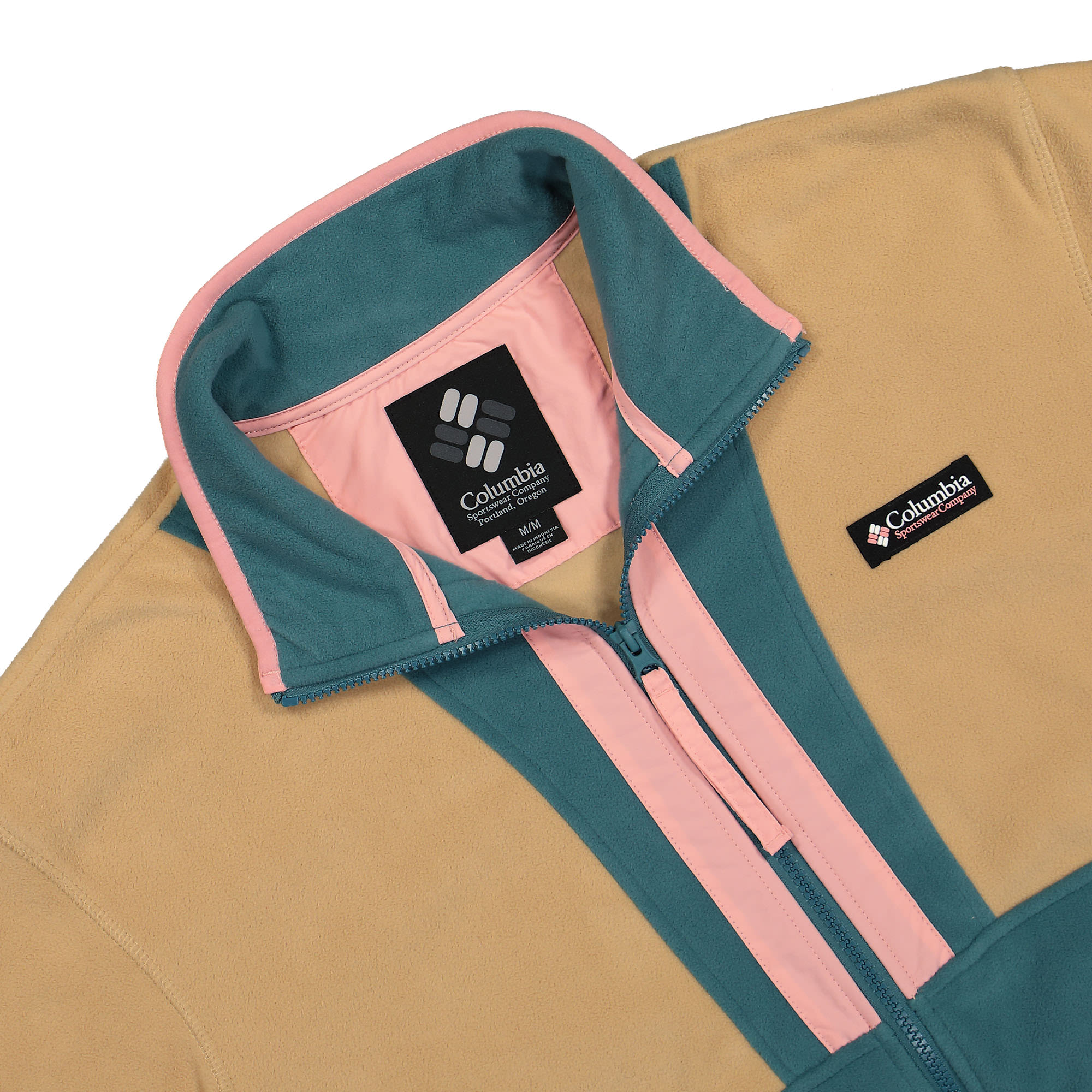 Columbia Back Bowl Fleece Lightweight Jacket Canoe / Cloudburst / Salmon Rose Fleece Jackets Close-up | Overkill