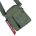 Alpha Industries Crew Carry Bag Sage Green Shoulder Pouch 196924-01 Detailfoto | Overkill
