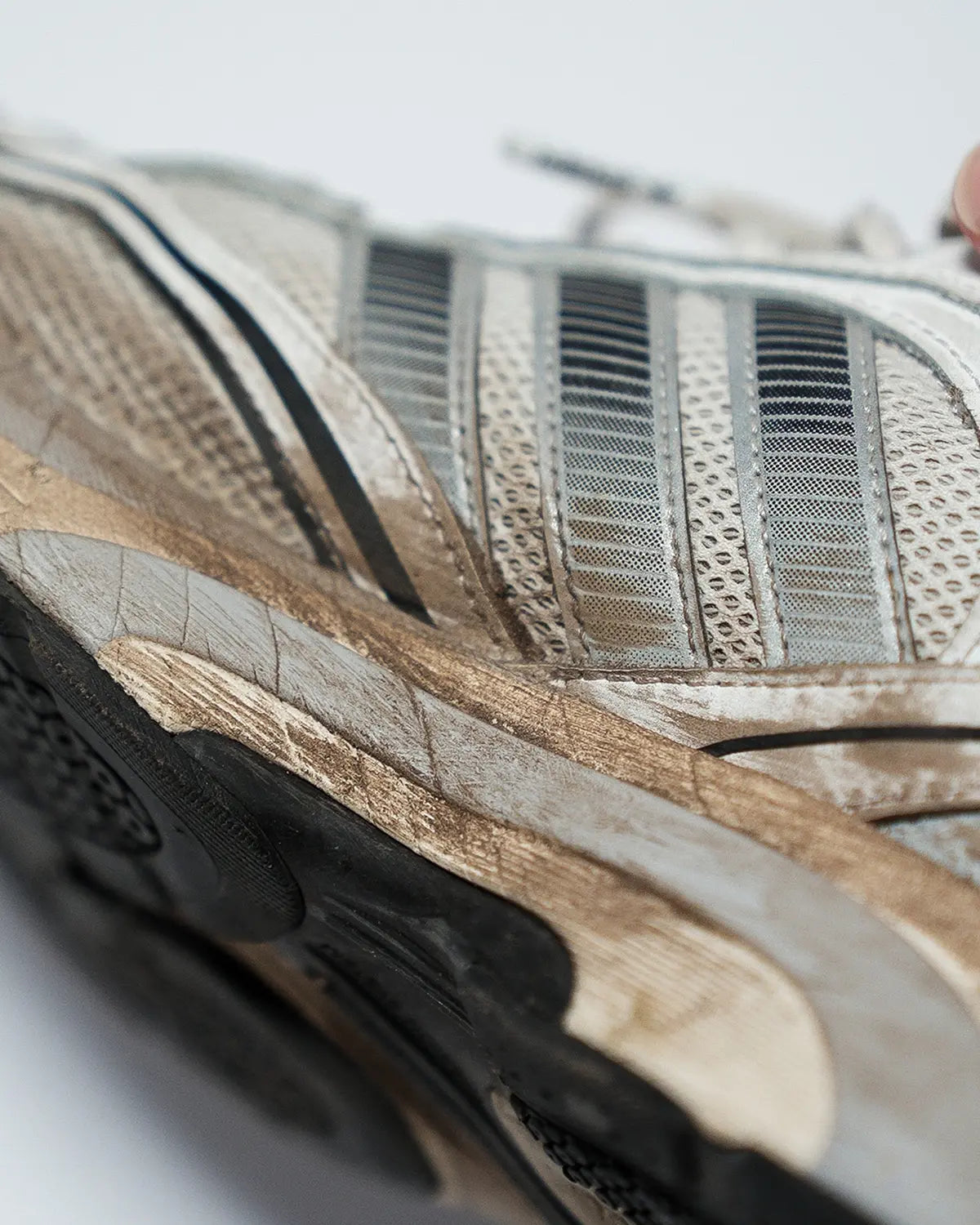 Step 2: Dry Brush to Remove Loose Dirt & Dust