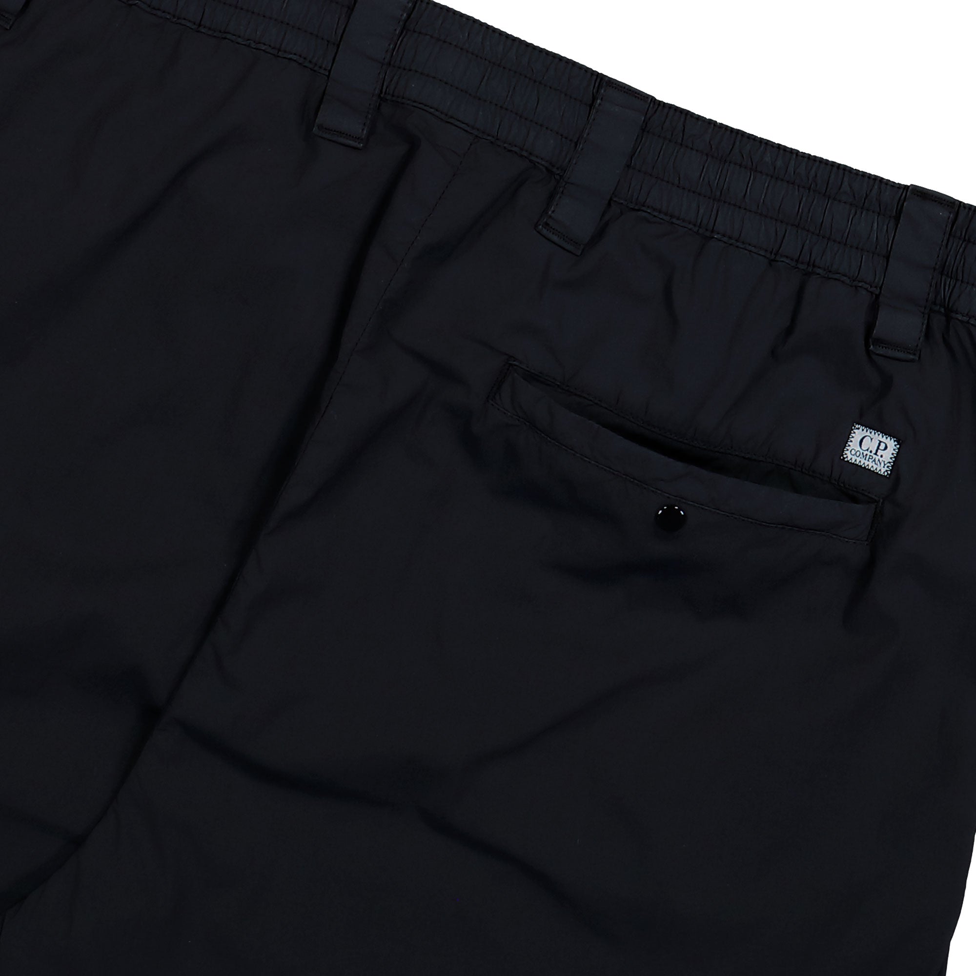 C.P. Company Bermuda Cargo In 50 Fili Stretch Black Shorts 20CMBE254A-006439G 999 Detail View 2 | Overkill
