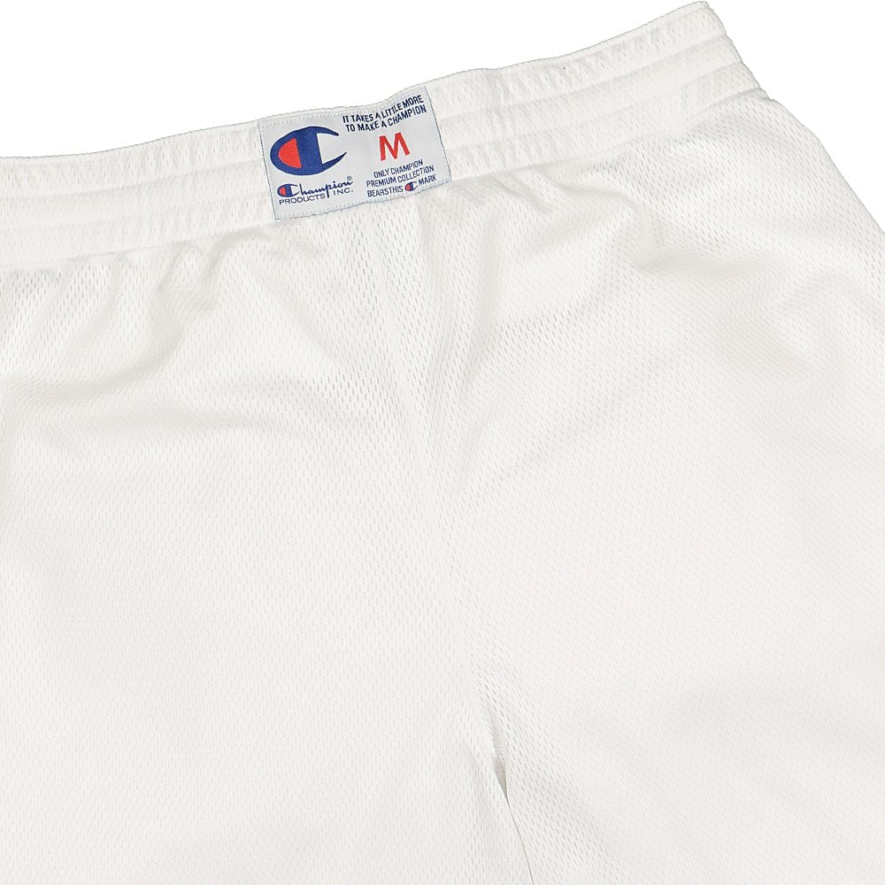 Champion Shorts White Shorts Close-up | Overkill