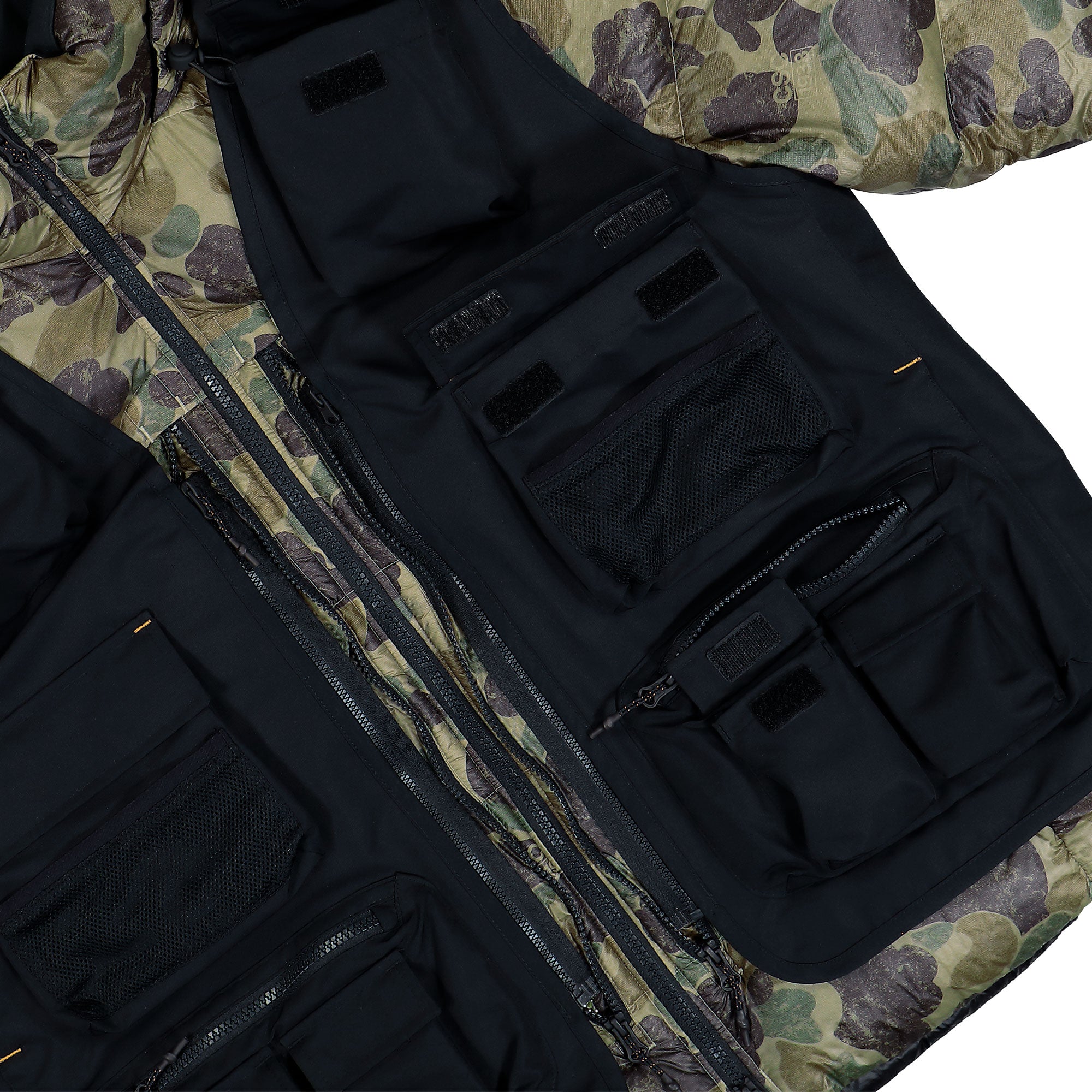 Columbia CSC1938™ Dually Mountain Jacket British Tan Duck Camo Puffer Jackets 2176841265 Detail View 4 | Overkill
