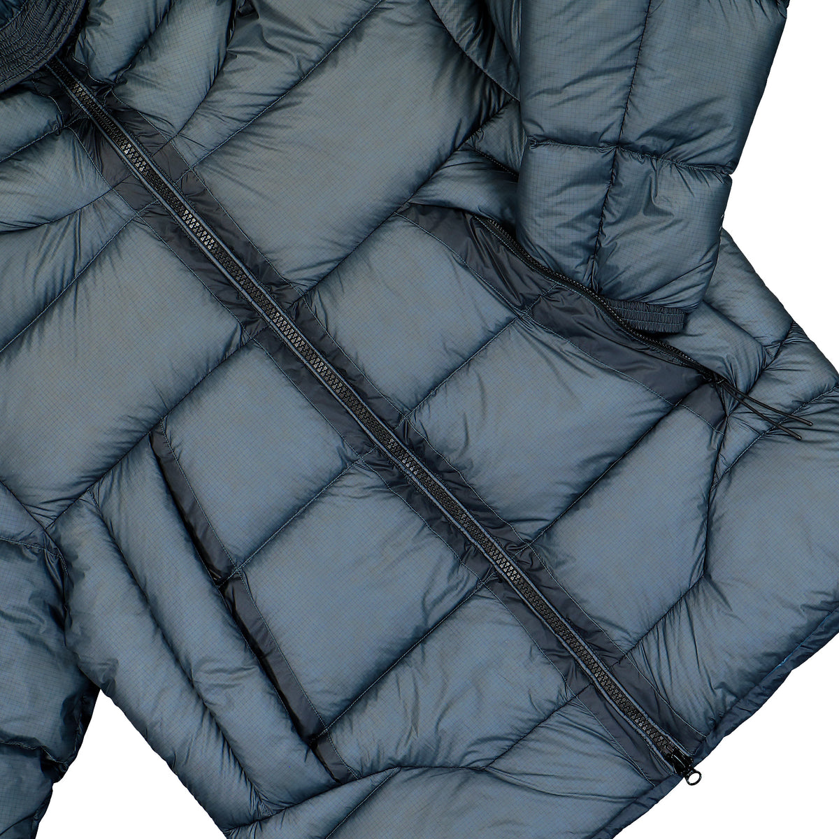 C.P. Company D.D. Shell Explorer Lens Down Jacket Orion Blue Jacket 21CMOW215A-110416A 871 Detail View 2 | Overkill
