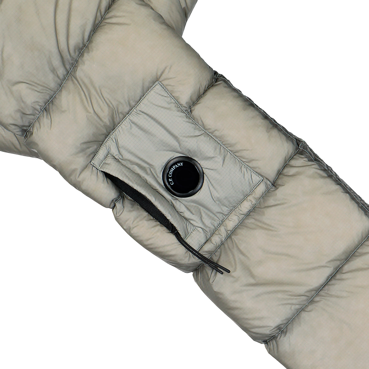 C.P. Company D.D. Shell Hooded Puffer Jacket Flint Grey Jackets 21CMOW702A-110416A 936 Detail View 2 | Overkill
