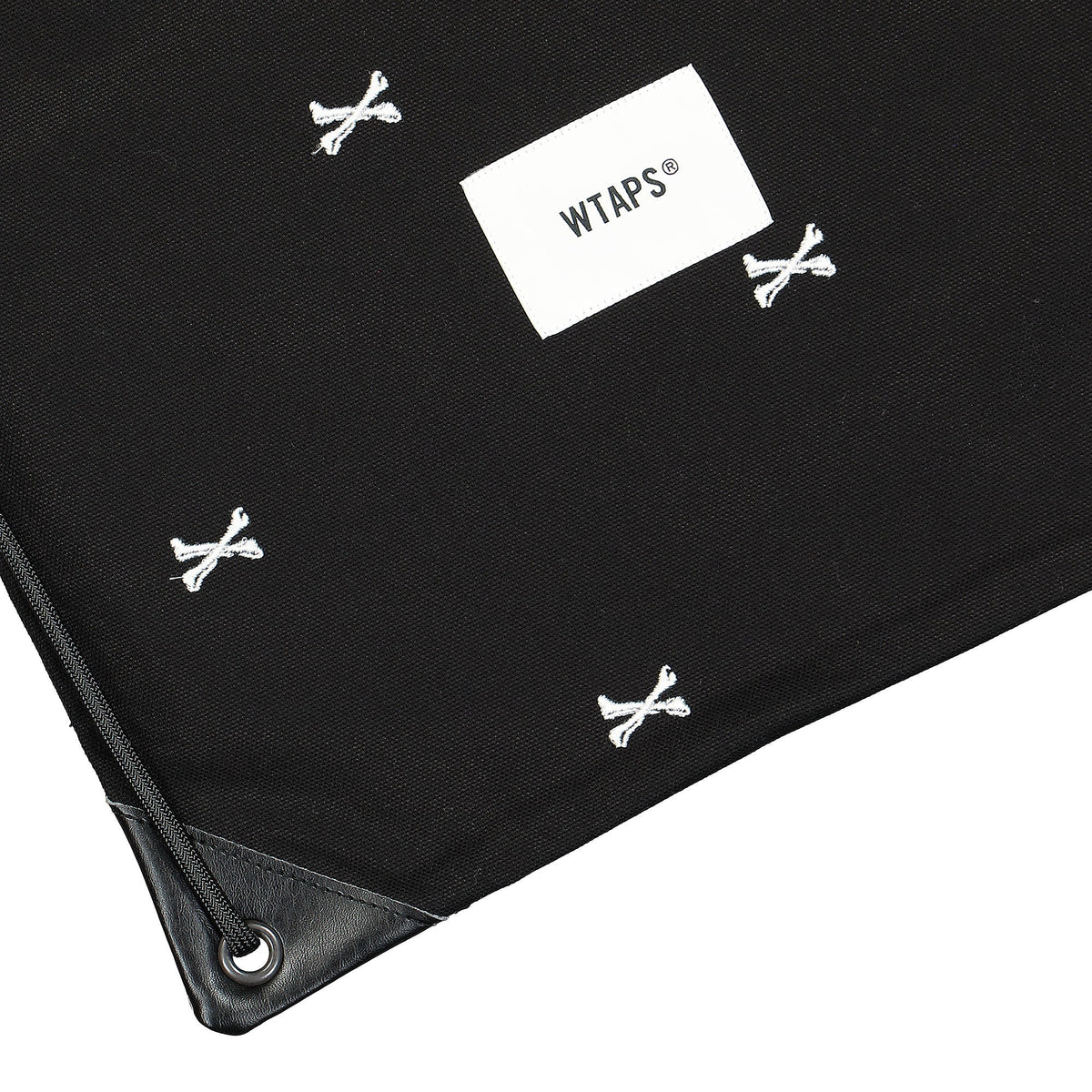 WTAPS Thievery Drawstring Bag Black Shoulder & Cross Body Bags Close-up | Overkill