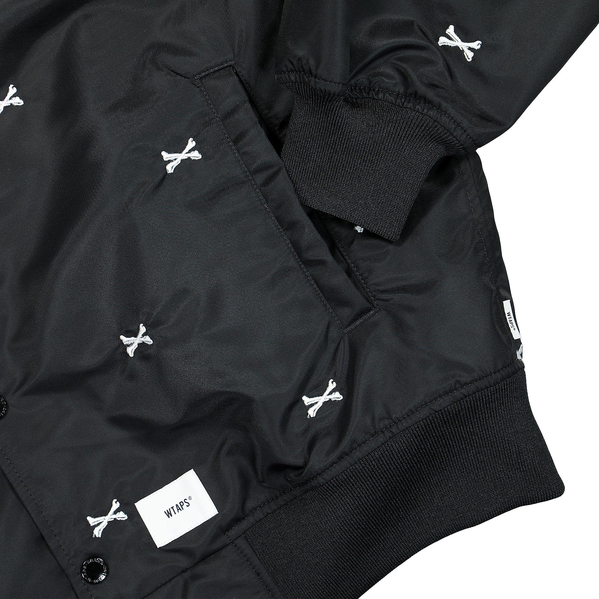 WTAPS Nylon Twill Textile Team Jacket Black Jackets Detailfoto | Overkill