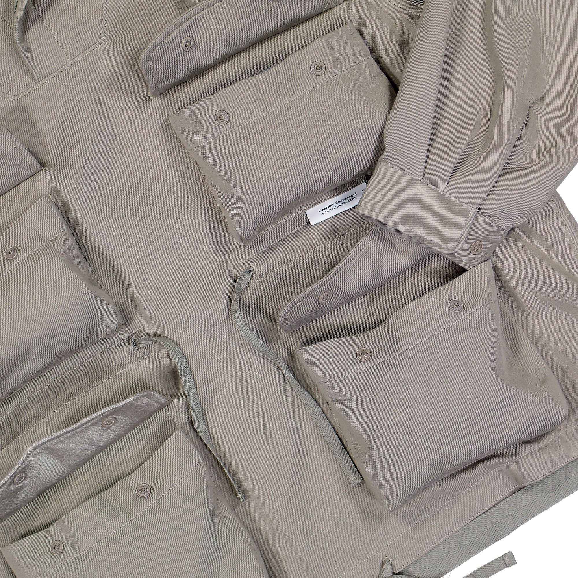 WTAPS Chamber / LS / Cotton. Twill Gray Sweatshirts 252WVDT-SHM04 / Gray Detail View 1 | Overkill
