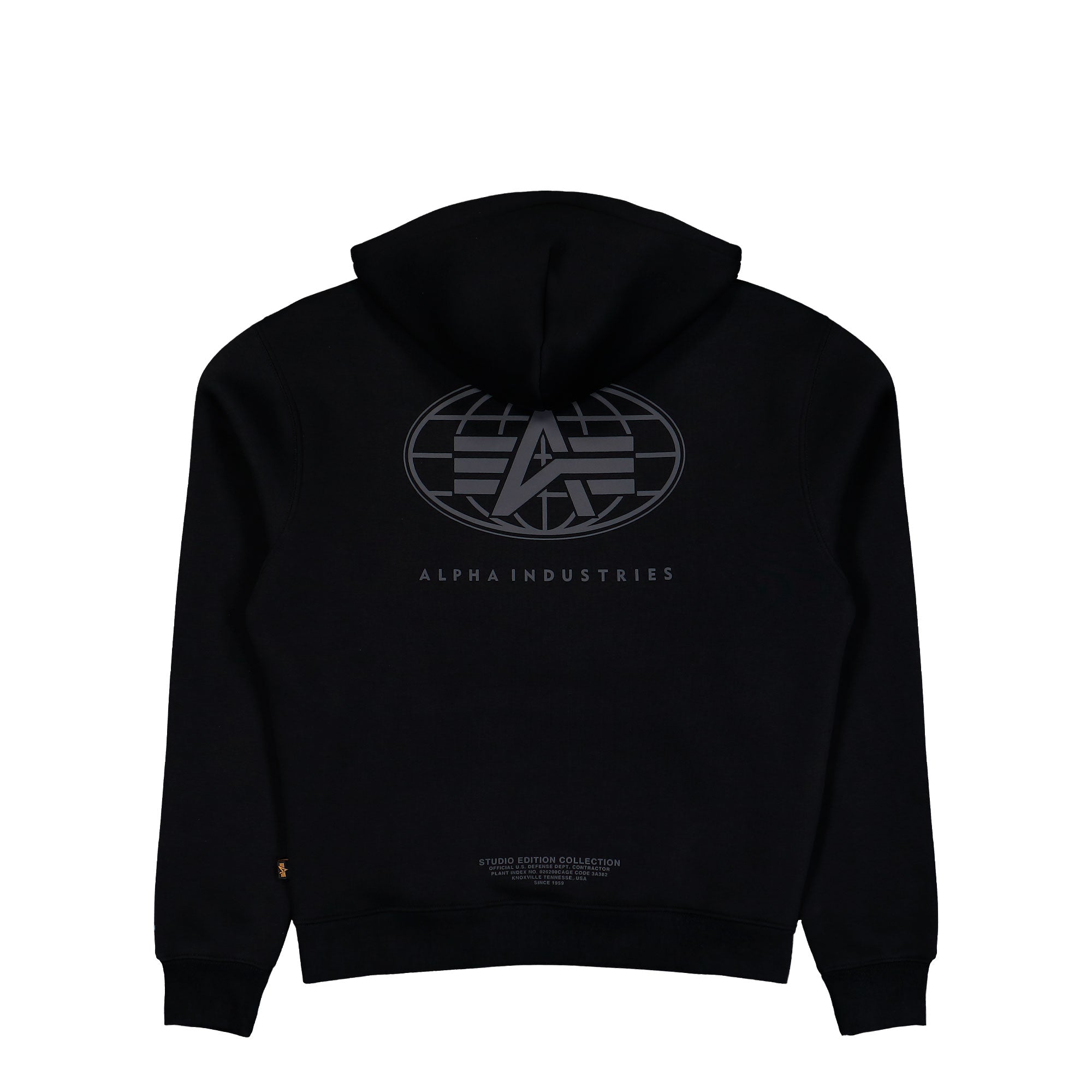 Alpha Industries World Logo Backprint Hoodie Black Hoodie 258337-03 Close-up | Overkill
