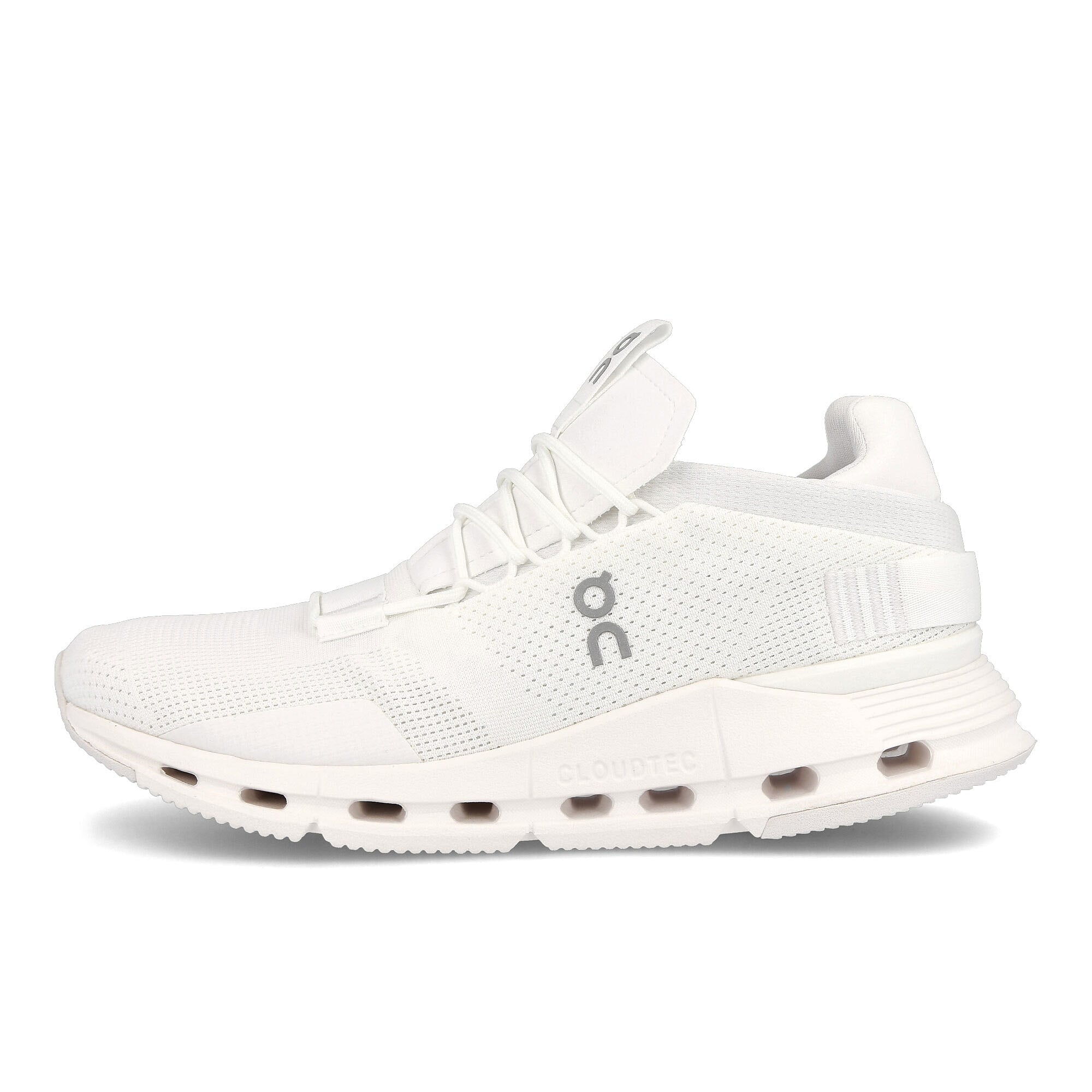 On cloudnova All White Low Top Sneakers 26.99118 | Overkill