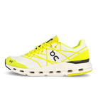 On cloudnova z5 Neon-White Sneakers 26.99094 | Overkill