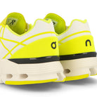 On cloudnova z5 Neon-White Sneakers  Detailfoto | Overkill