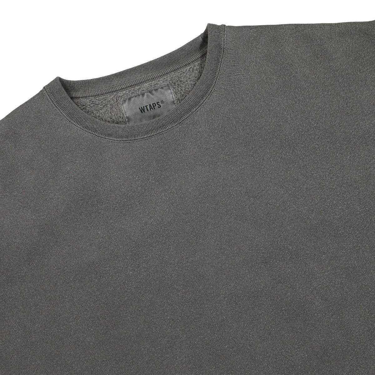 WTAPS Blank 01 Crewneck Black Sweatshirts Close-up | Overkill