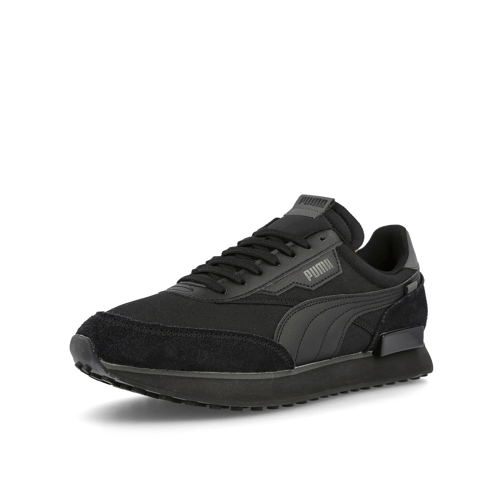 Puma future rider play on Puma Black - Puma Black Sneakers  Close Up | Overkill