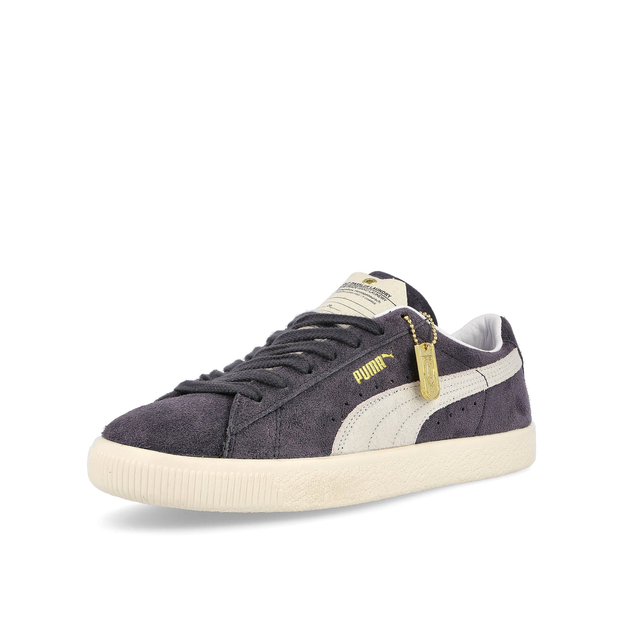Puma suede vtg rdl lb Puma New Navy - Puma White - Eggnog Sneakers  Close Up | Overkill