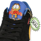 Puma Garfield x Puma Suede Dark Cheddar - Celandine Sneakers  Detailfoto | Overkill