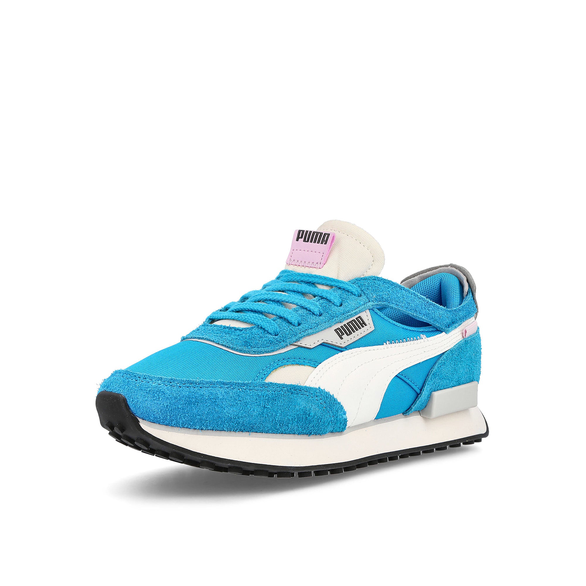 Puma wmns future rider cut-out vintage Ocean Dive - Marshmellow Sneakers  Close Up | Overkill