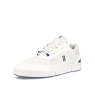 On The Roger Spin Undyed-White / Indigo Low Top Sneakers  Close Up | Overkill