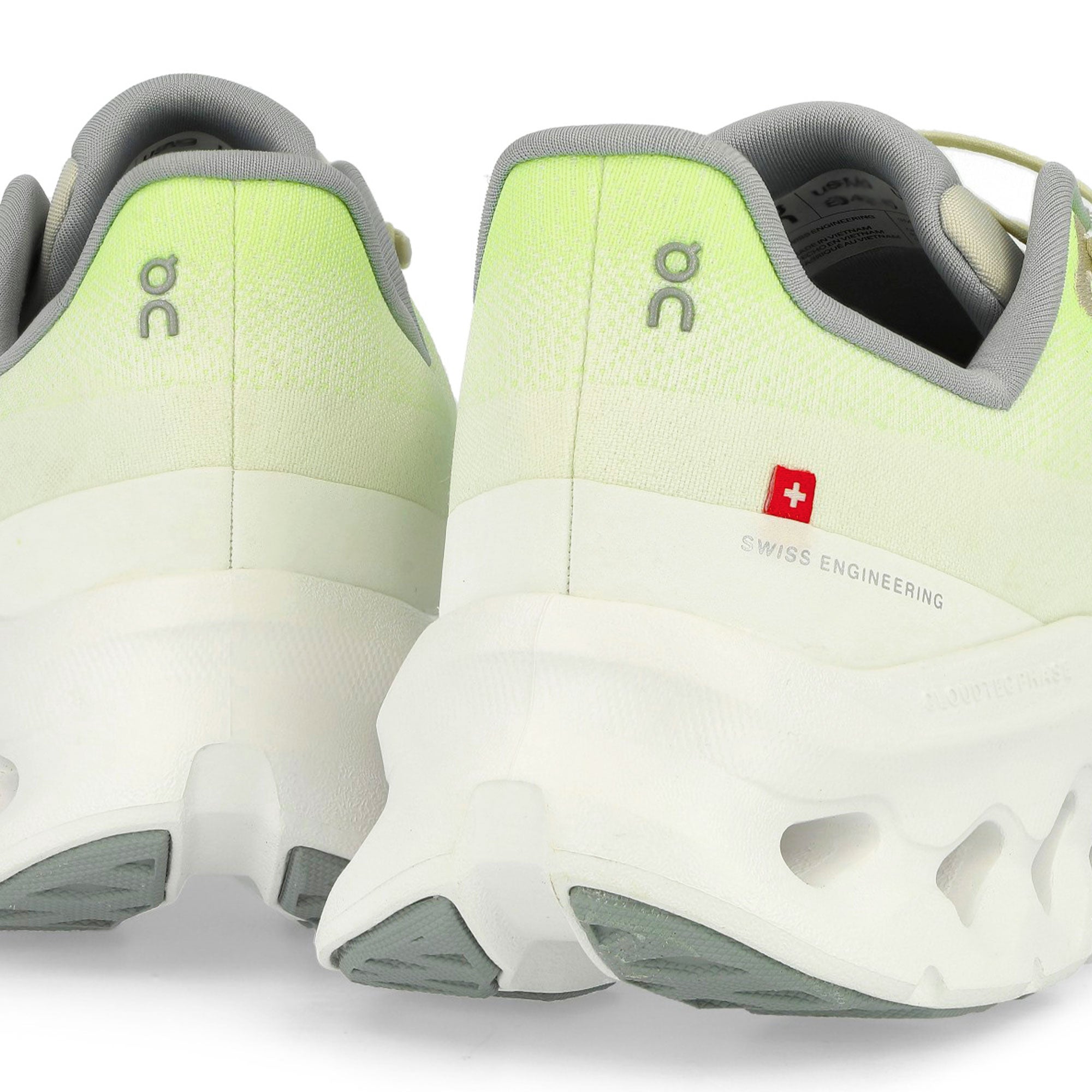 On Cloudtilt Lime / Ivory Low Top Sneakers  Detailfoto | Overkill