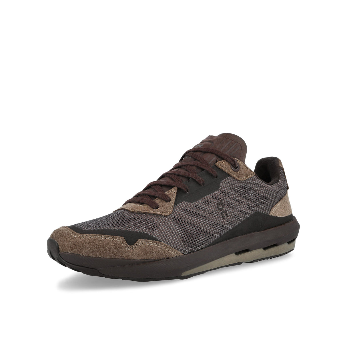 On Cloudmuse Ox / Ash Low Top Sneakers 3WG31076391 Close-up | Overkill
