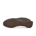 Puma Future Cat Studs Brown Low Top Sneakers 405962 01 Detail View 1 | Overkill
