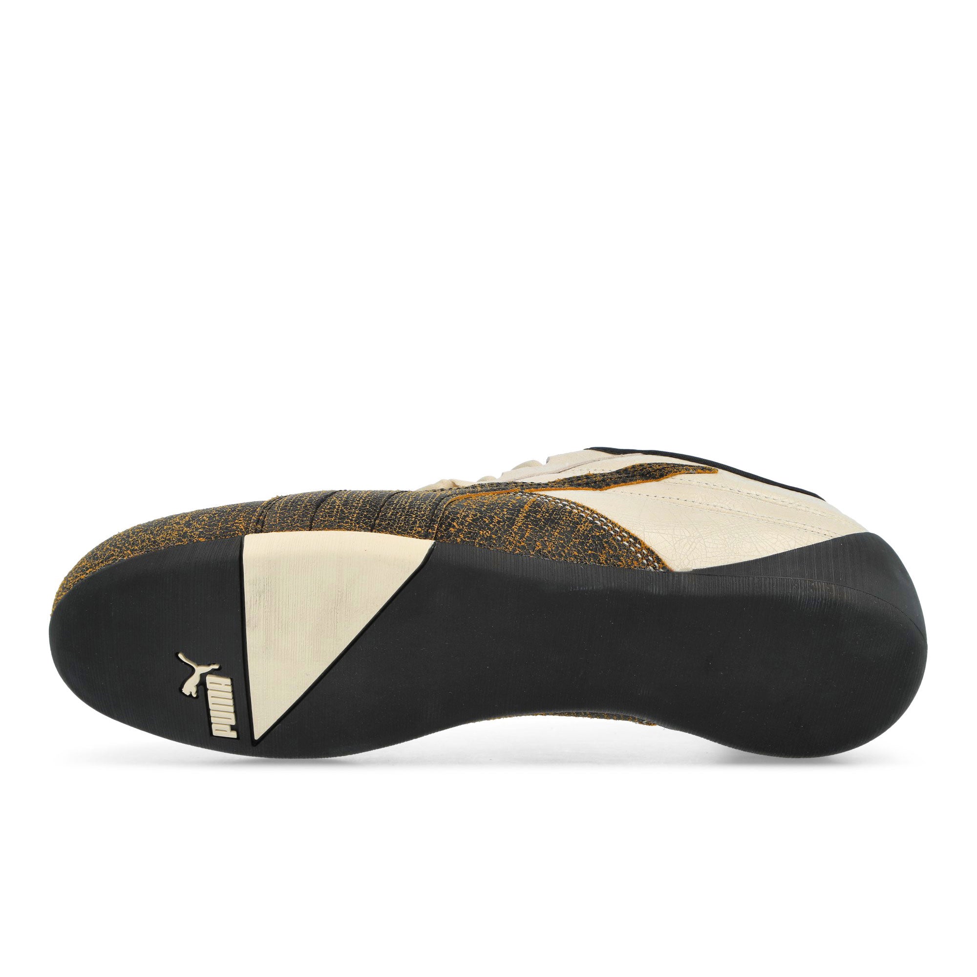 Guizio x Puma Klim L Alpine Snow - Puma Black Low Top Sneakers 406188 01 Detail View 1 | Overkill
