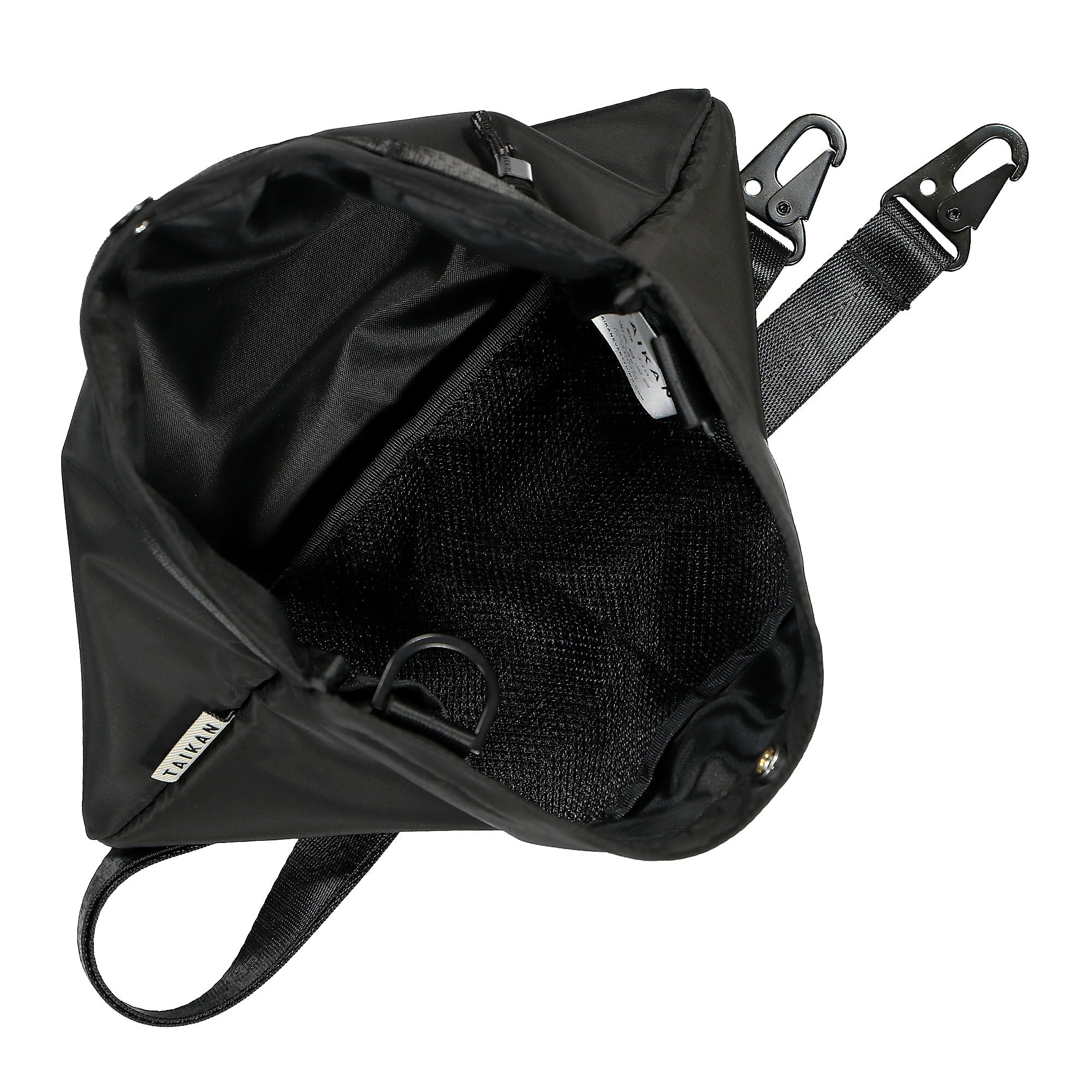 Taikan Everything Sukhoi Black Shoulder & Cross Body Bags Detailfoto | Overkill