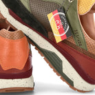 KangaROOS Kish Kash x Sneakerqueen x KangaROOS ROOSunited Forest Green-Saddle Brown Sneakers  Detailfoto | Overkill