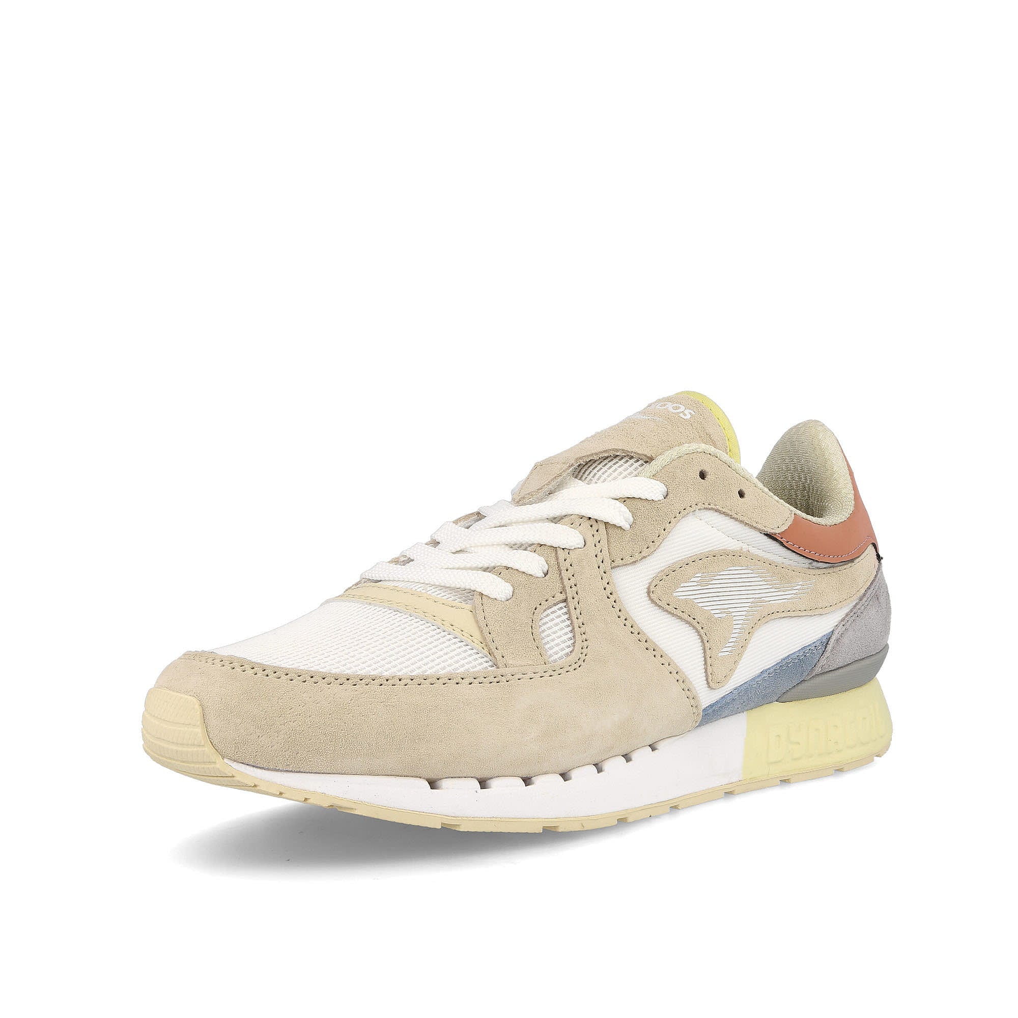 KangaROOS coil-r1 og pop Off White-Peach Sneakers  Close Up | Overkill