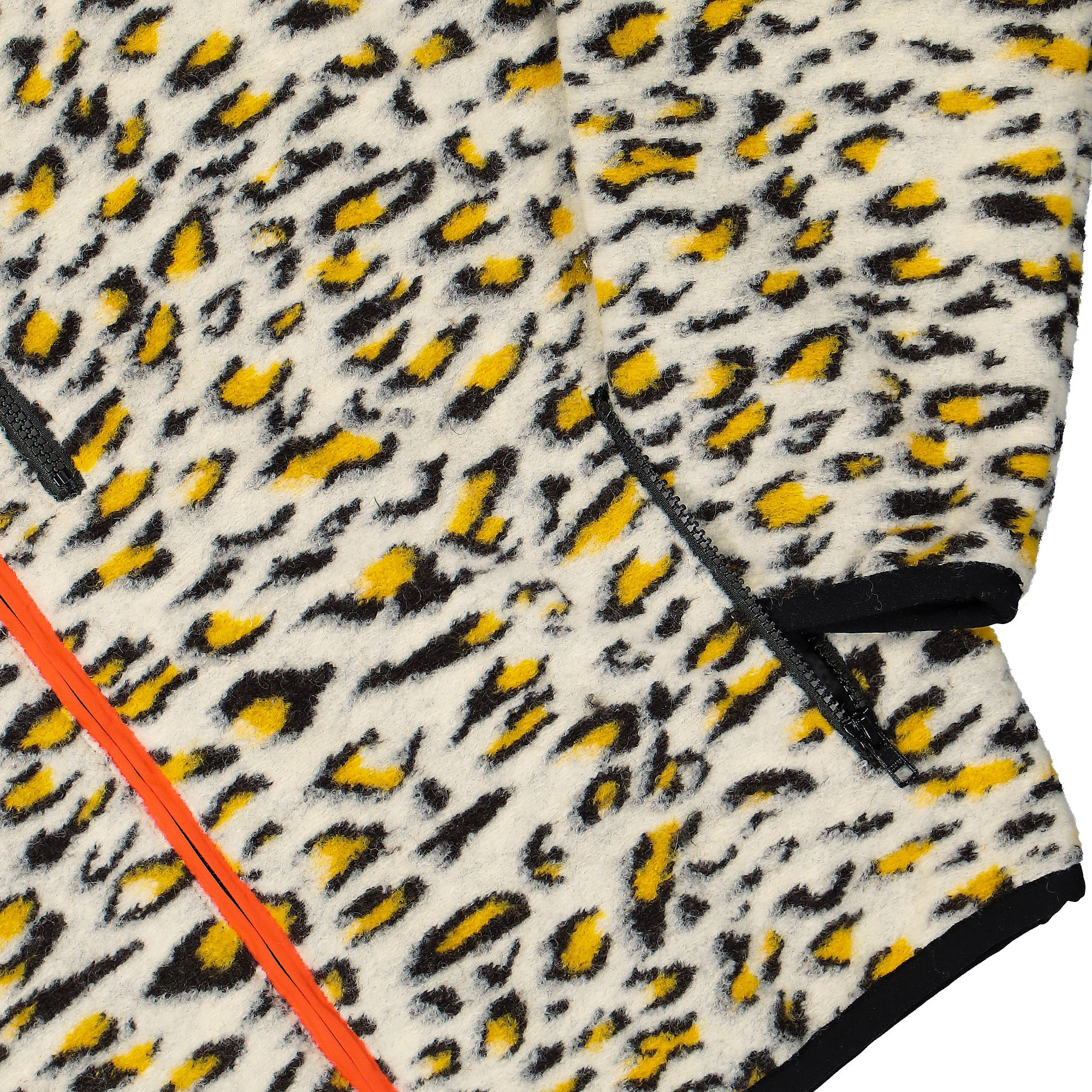 Pleasures Strain Fuzzy Jacket White Jackets Detailfoto | Overkill