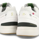 On The Roger Centre Court White / Sage Sneakers  Detailfoto | Overkill
