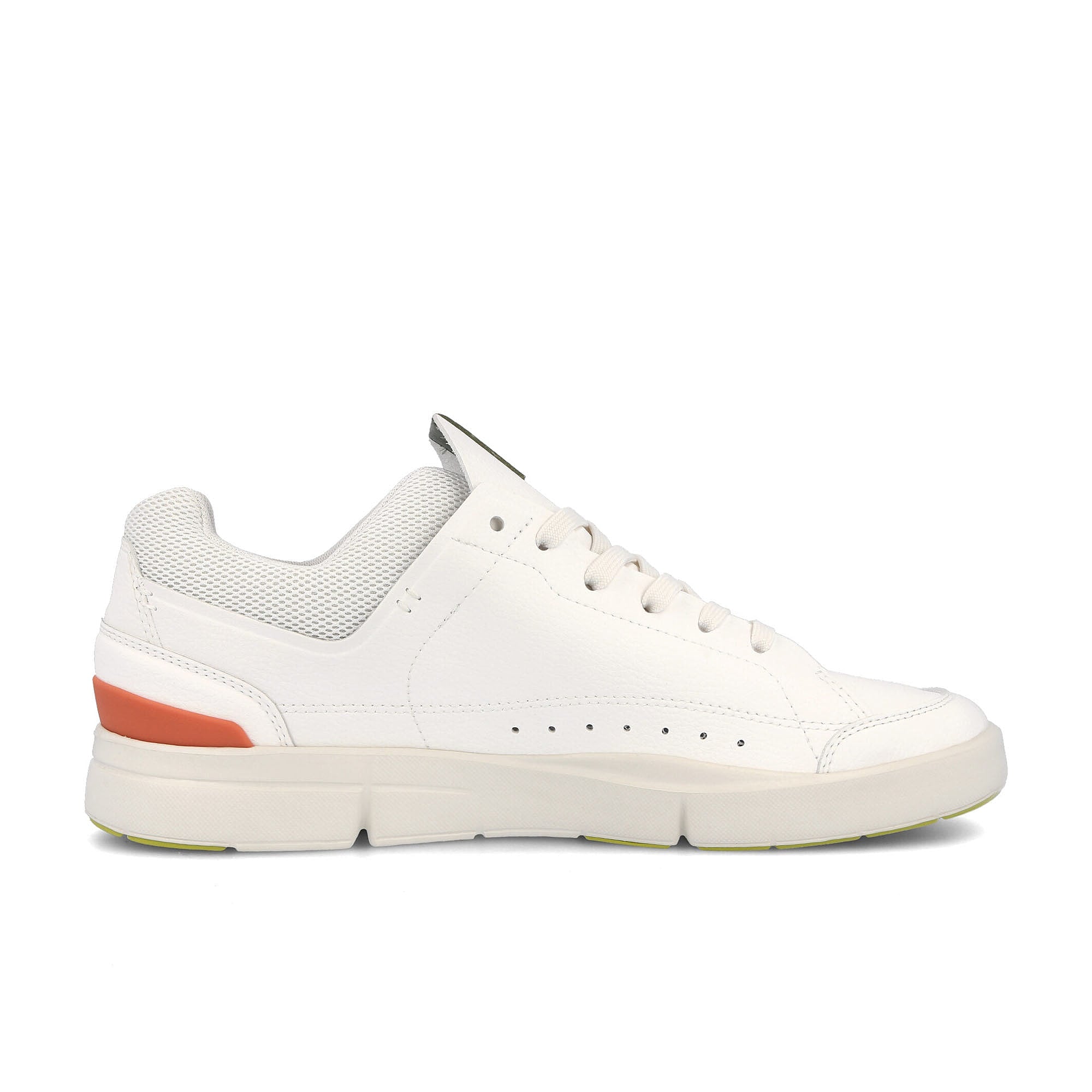 On wmns the roger centre court White / Coral Sneakers  Silhouette | Overkill