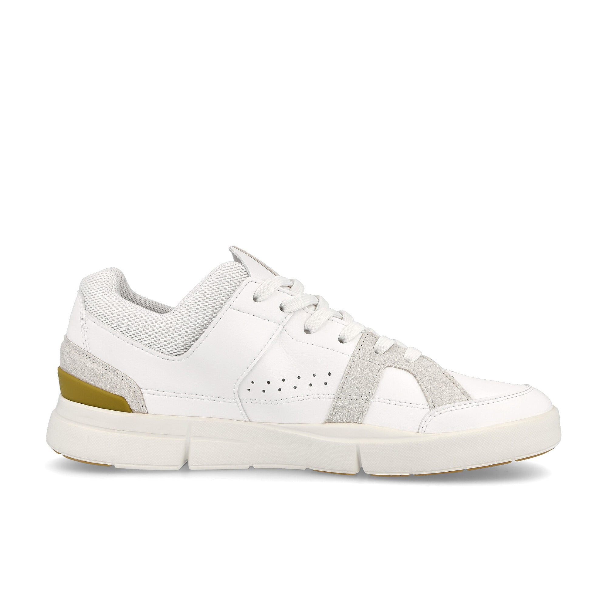 On wmns the roger clubhouse White / Bronze   Material | Overkill
