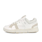 On wmns the roger clubhouse White / Sand  48.99141 | Overkill