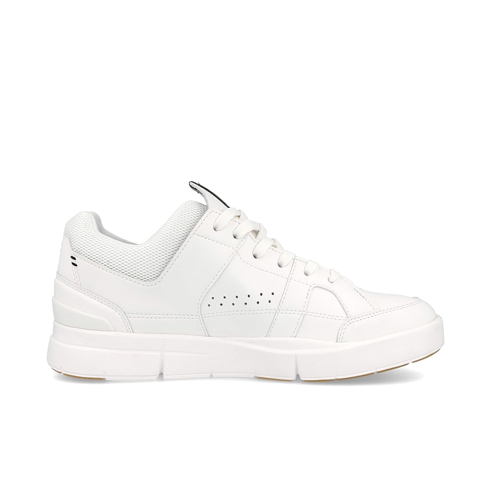 On wmns the roger clubhouse White / Black   Material | Overkill