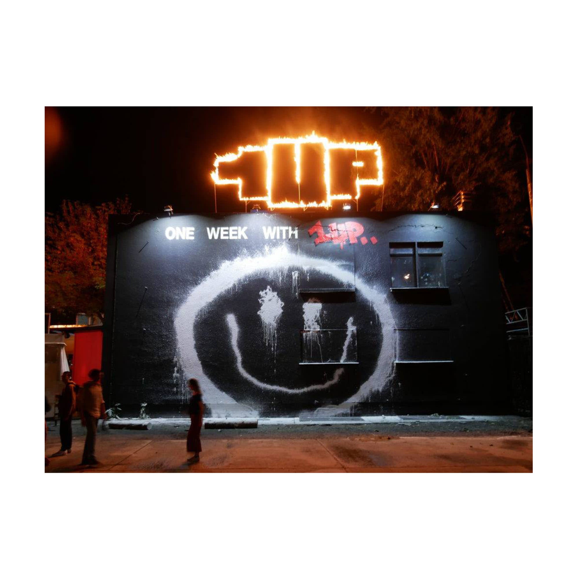 1UP One Week With 1UP Collectors Edition Book 566519 | OVERKILL