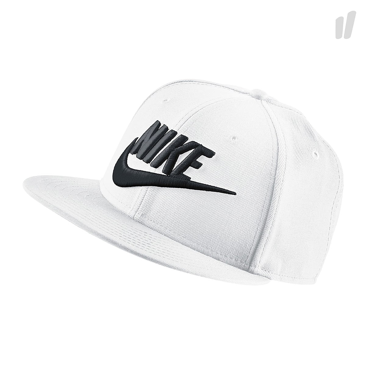 Nike True Futura Cap White / White / Black / Black Caps 584169 100 | Overkill