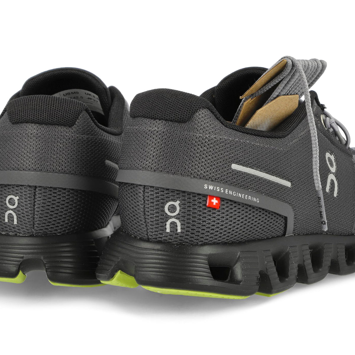 On Cloud 5 Magnet / Fossil Low Top Sneakers  Detailfoto | Overkill