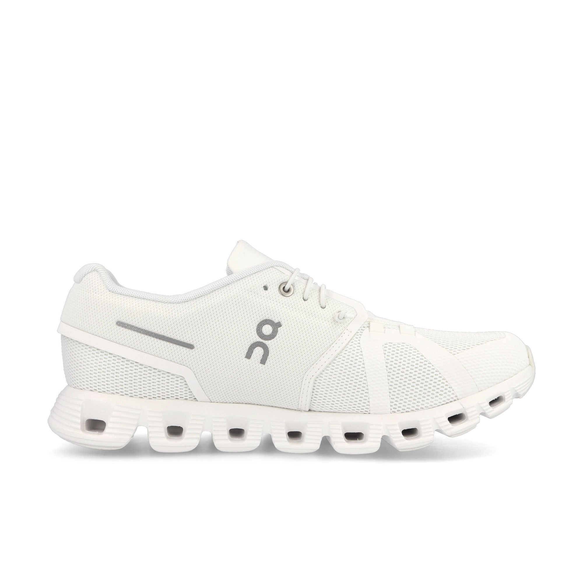 On W Cloud 5 Undyed-White / White Sneakers  Silhouette | Overkill