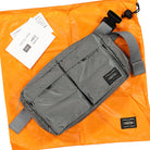 Porter-Yoshida & Co. Waist Bag Square Small Silver Gray  Detailfoto | Overkill