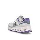On wmns cloudvista Frost-Mineral Low Top Sneakers  Material | Overkill