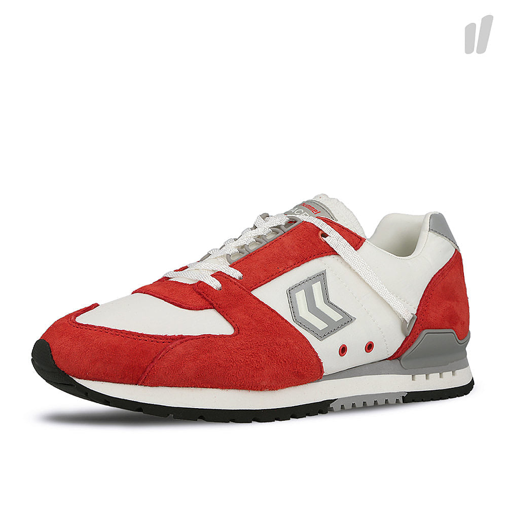 Hummel marathona racer Fiery Red Low Top Sneakers  Close Up | Overkill