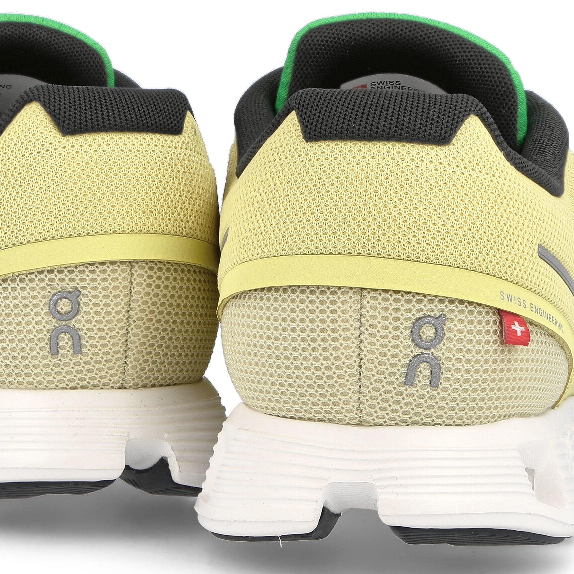 On wmns cloud 5 push Hay / Acacia  Detail view 1 | Overkill