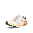On Cloudflyer 4 White / Copper Low Top Sneakers 71.98667 Close-up | Overkill
