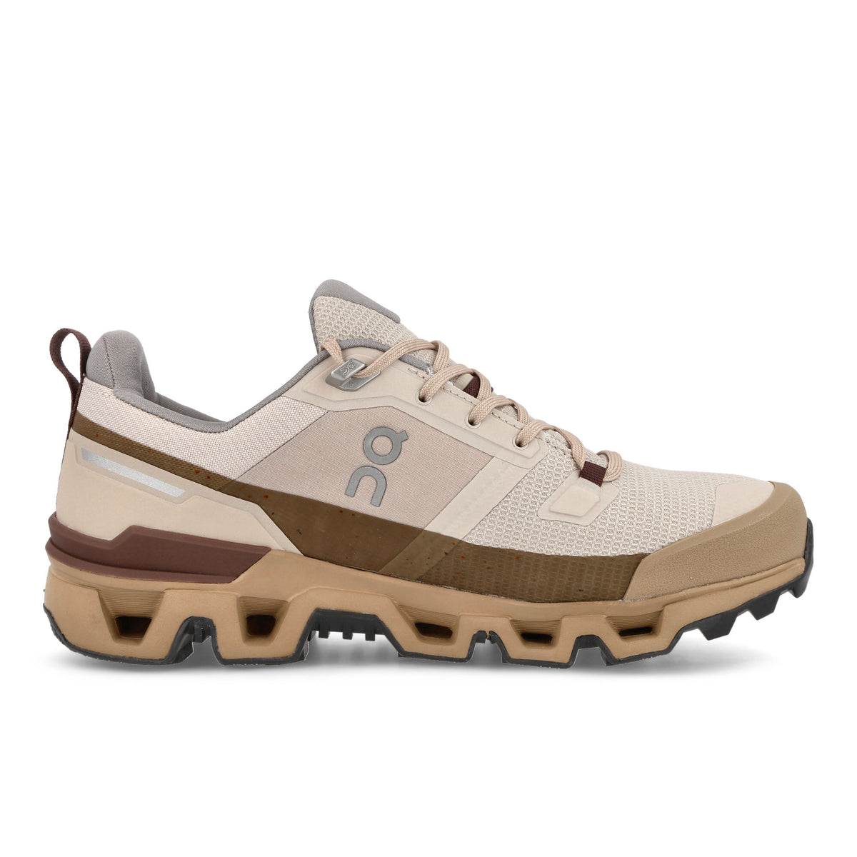 On Cloudwander Waterproof Pearl / Root Low Top Sneakers  Silhouette | Overkill