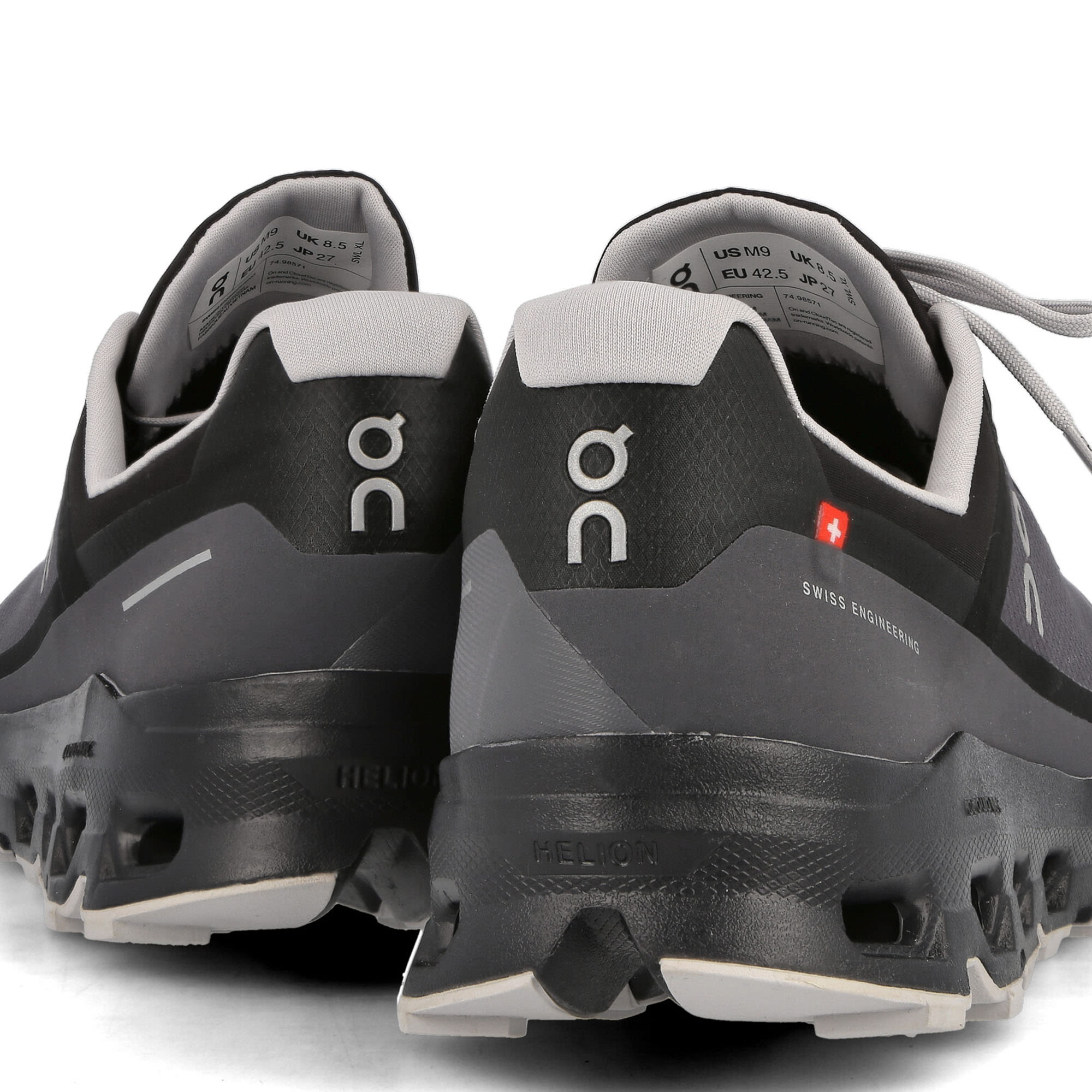 On Cloudvista Waterproof Eclipse / Black Low Top Sneakers  Detailfoto | Overkill