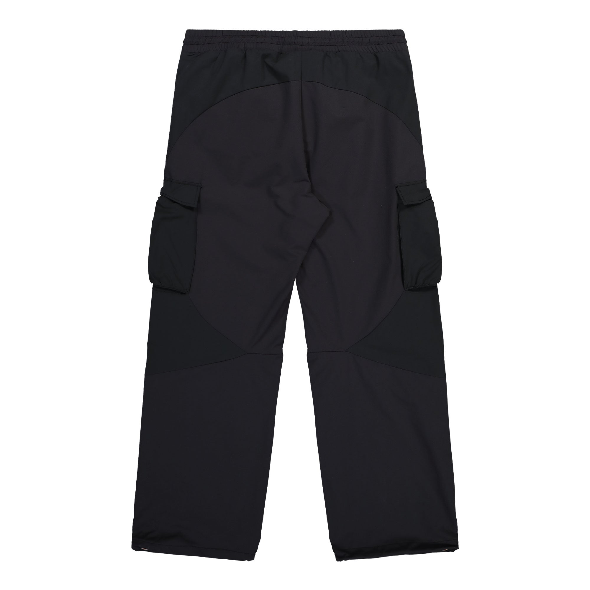 KA_YO_Prototype Parachute Mix Pant Black Solid Cargo Pants 80028 520 Close-up | Overkill

