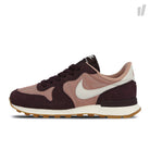 Nike wmns internationalist Particle Pink / Light Bone - Port Wine Sneakers 828407 608 | Overkill