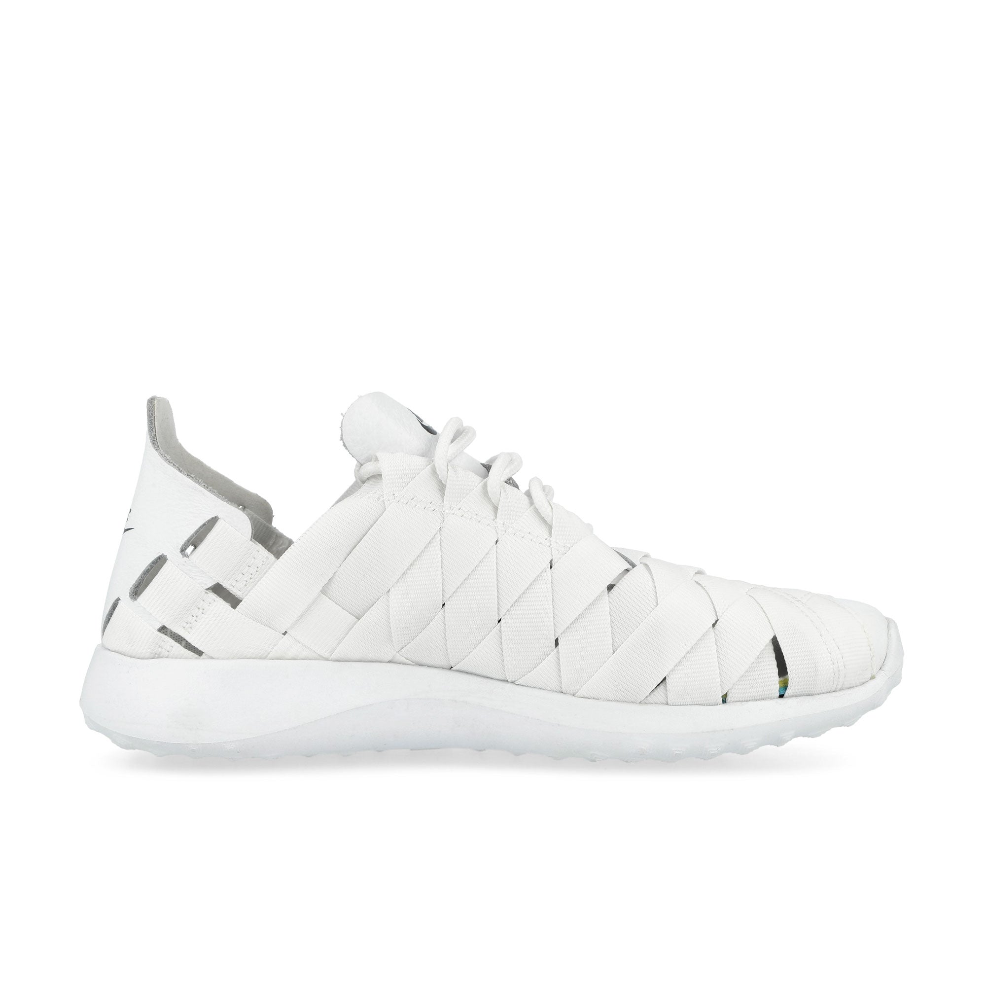 Nike W Juvenate Woven White / Black Sneaker 833824 100 Silhouette | Overkill
