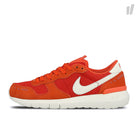 Nike wmns air vortex 17 Max Orange-Sail - University Red Sneakers 881194 800 | Overkill